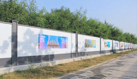 大通建材鋼圍擋、pvc圍擋符合深圳市政府統一標準的圍擋,美觀環保、安全穩固。